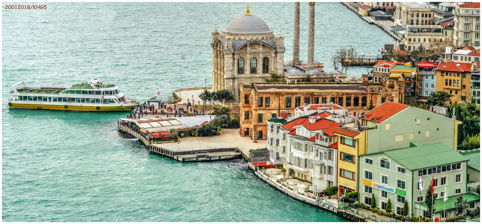 Samsung NX20 sample photo. Bosphorus photography