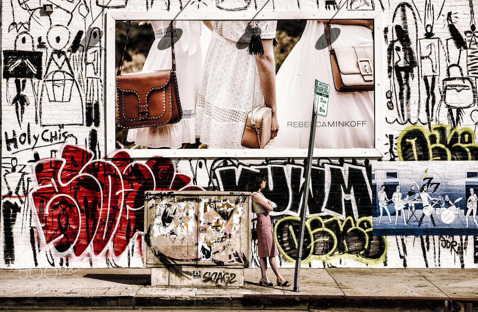 Nikon D800 sample photo. The lady and graffiti photography