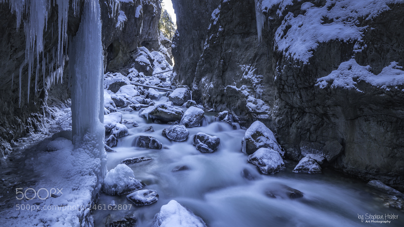 Sony a99 II sample photo. Ice photography