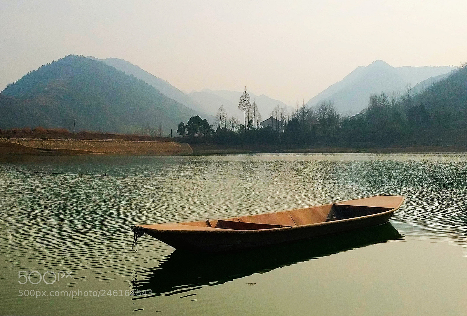 Xiaomi MIX 2 sample photo. Boat in lake photography