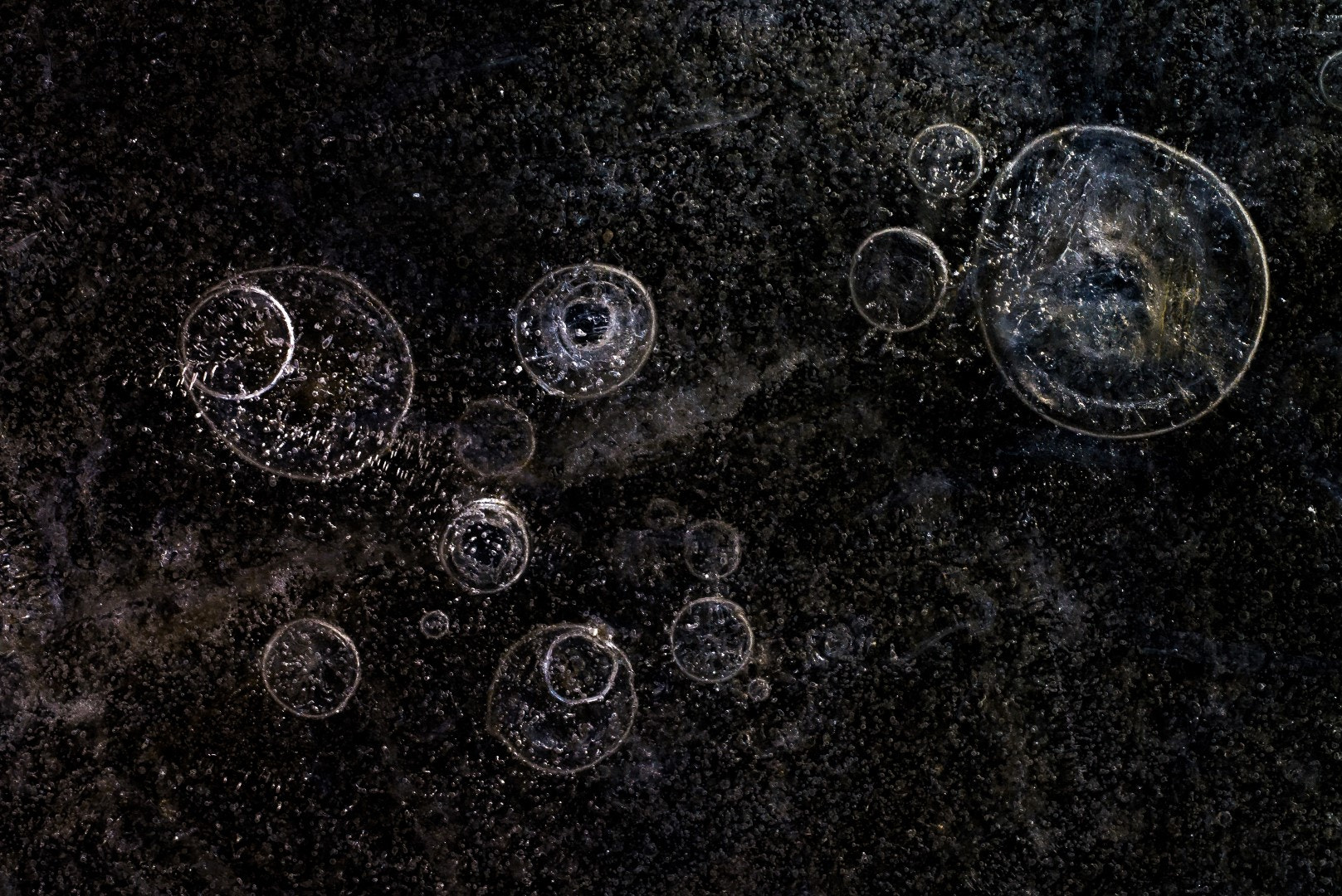 Panasonic Lumix DMC-GX1 sample photo. In the ice - a universe photography