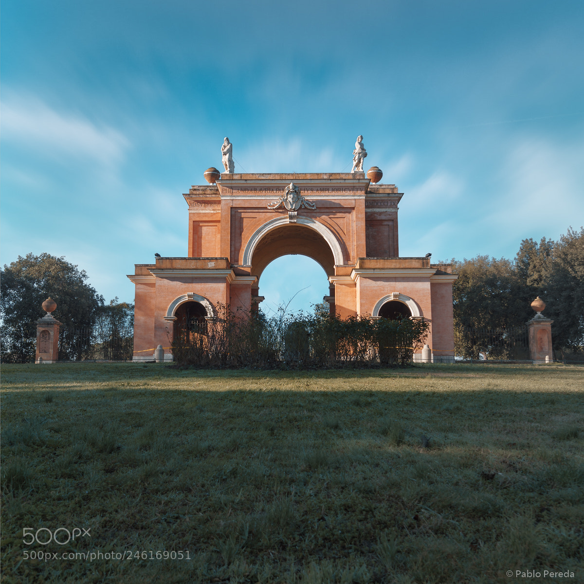 Sony a5100 sample photo. Monumental gate photography