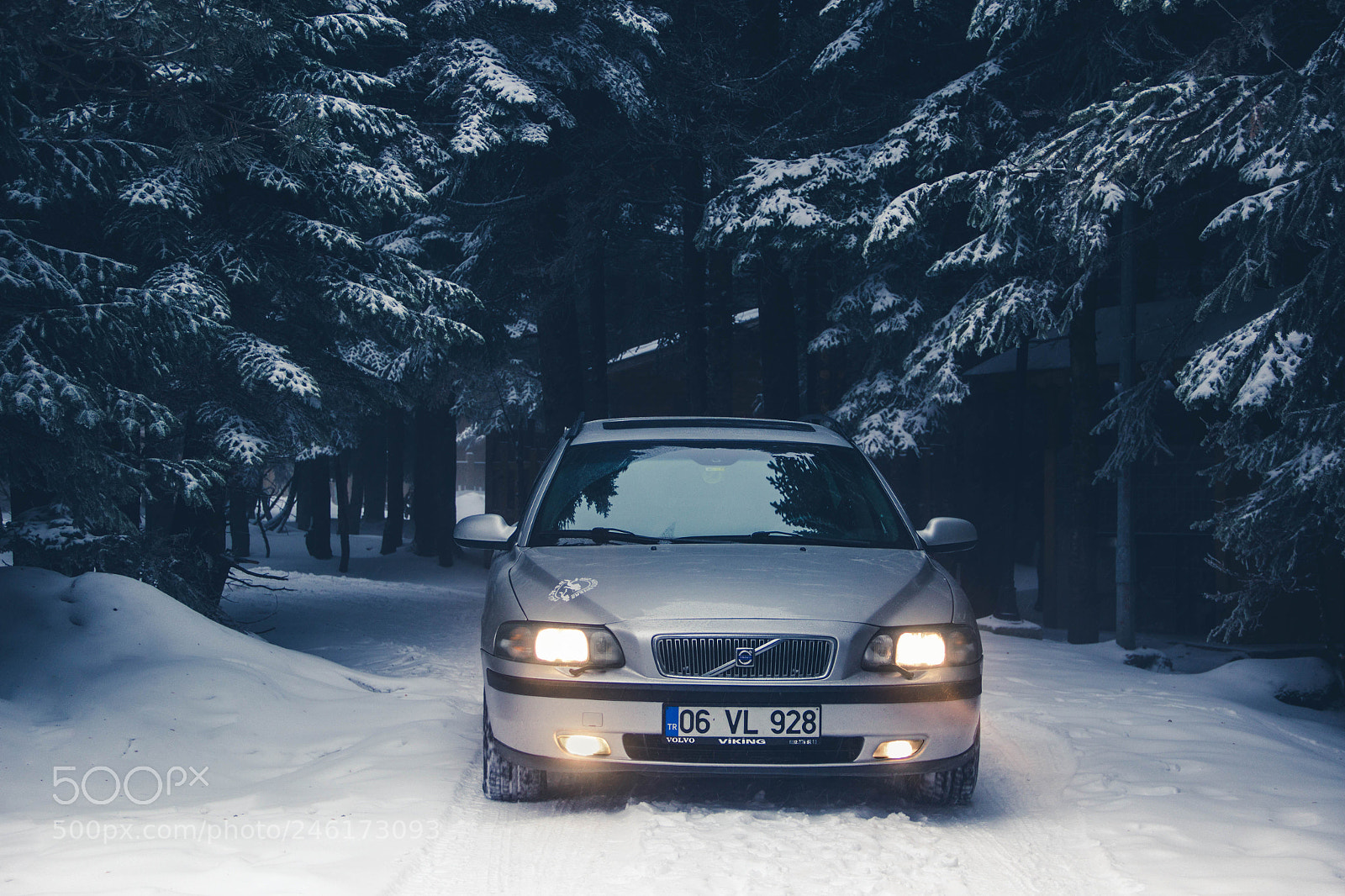 Canon EOS 600D (Rebel EOS T3i / EOS Kiss X5) sample photo. Volvo for life ? photography
