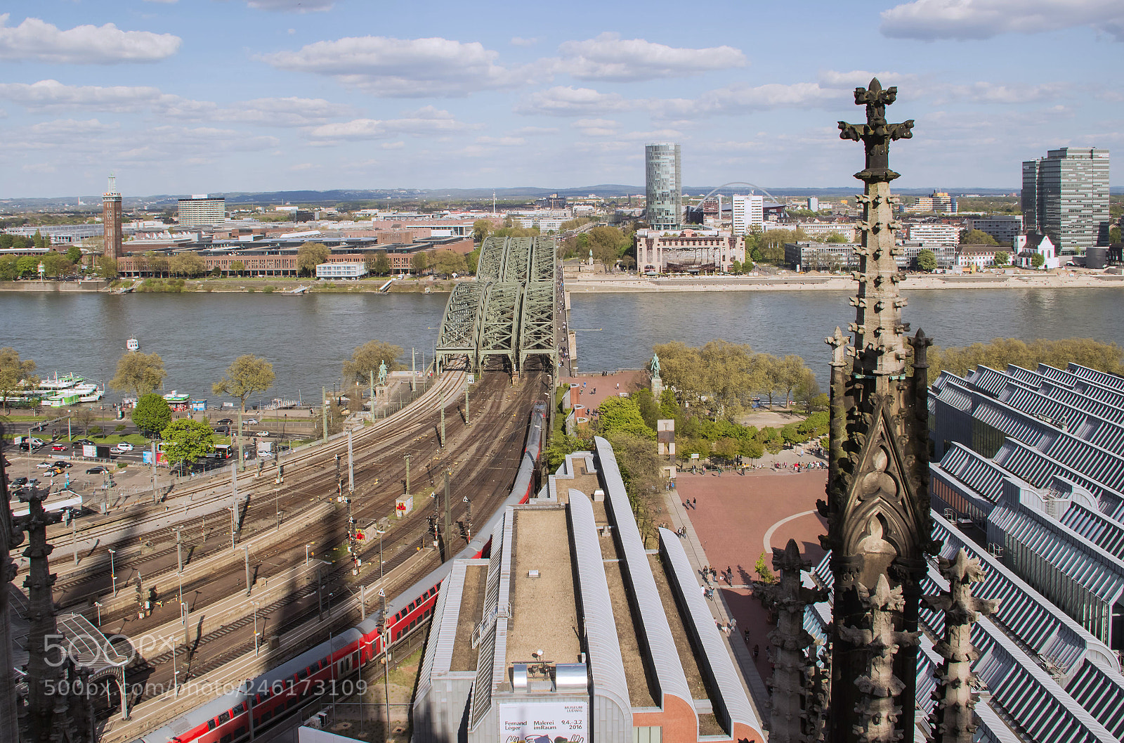 Canon EOS 600D (Rebel EOS T3i / EOS Kiss X5) sample photo. Cityscape from the top photography