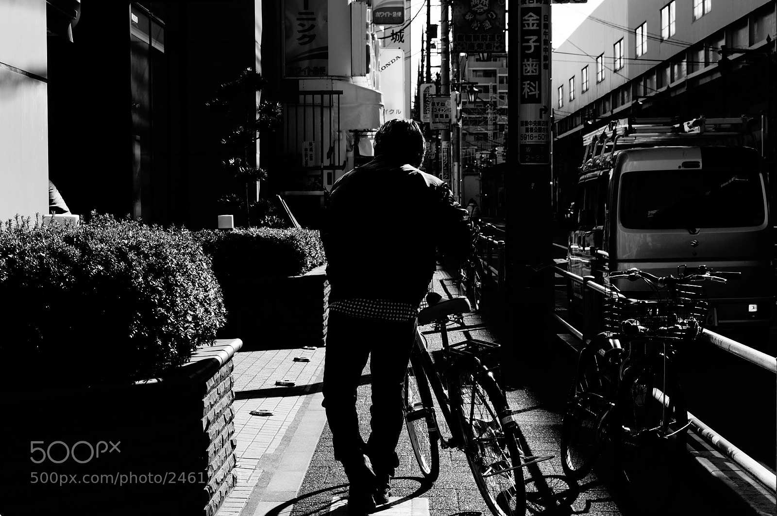 Sony Alpha NEX-5T sample photo. Streets photography