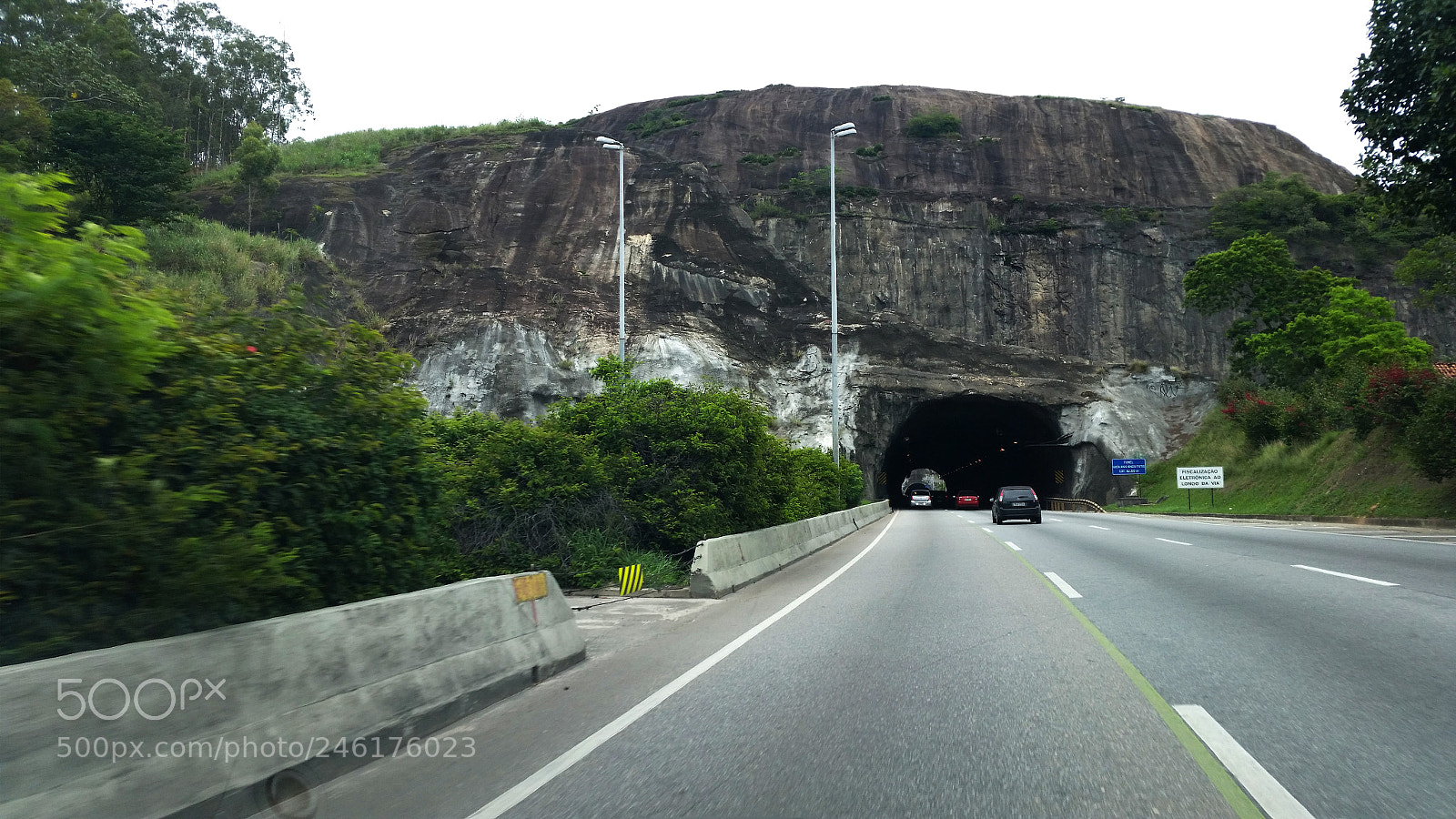 Samsung Galaxy S5 sample photo. Ranimiro tunel geologist enzo photography