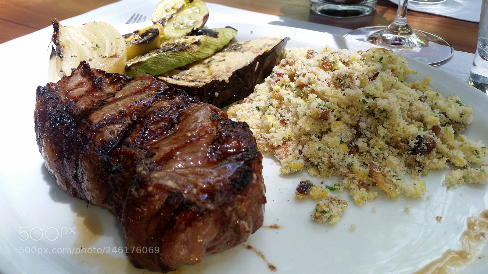 Samsung Galaxy S5 sample photo. Ranimiro beef with manioc photography