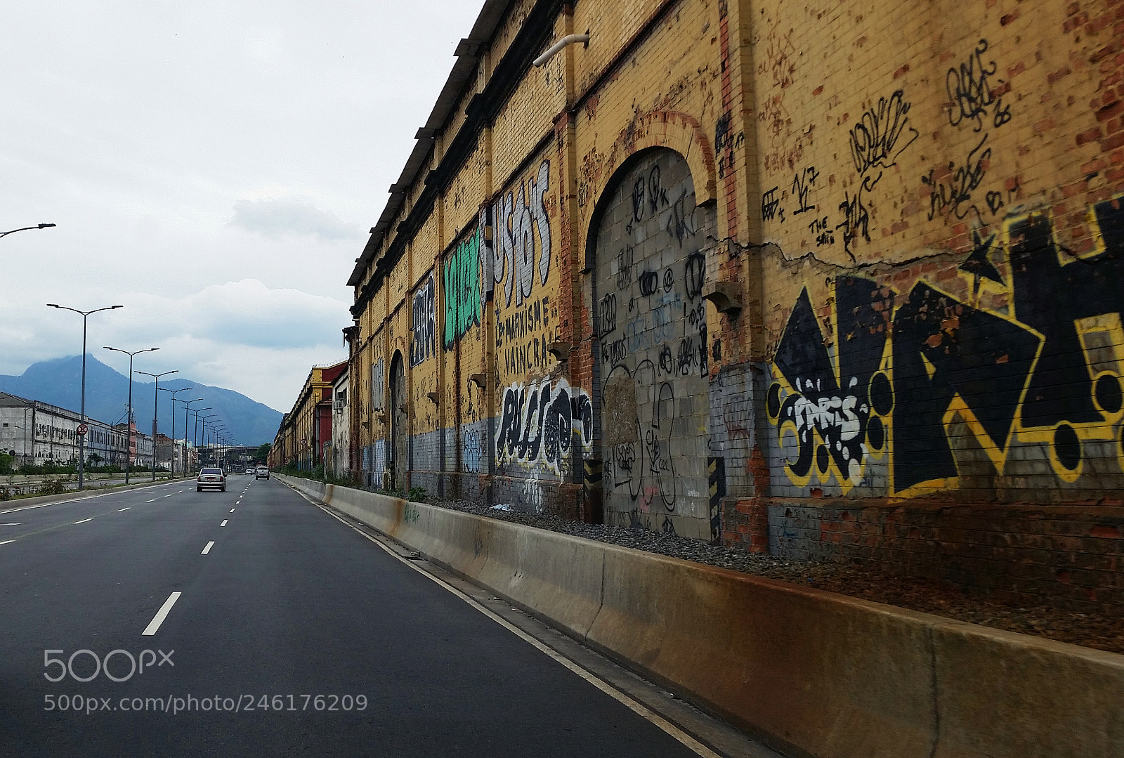 Samsung Galaxy S5 sample photo. Ranimiro graffiti photography