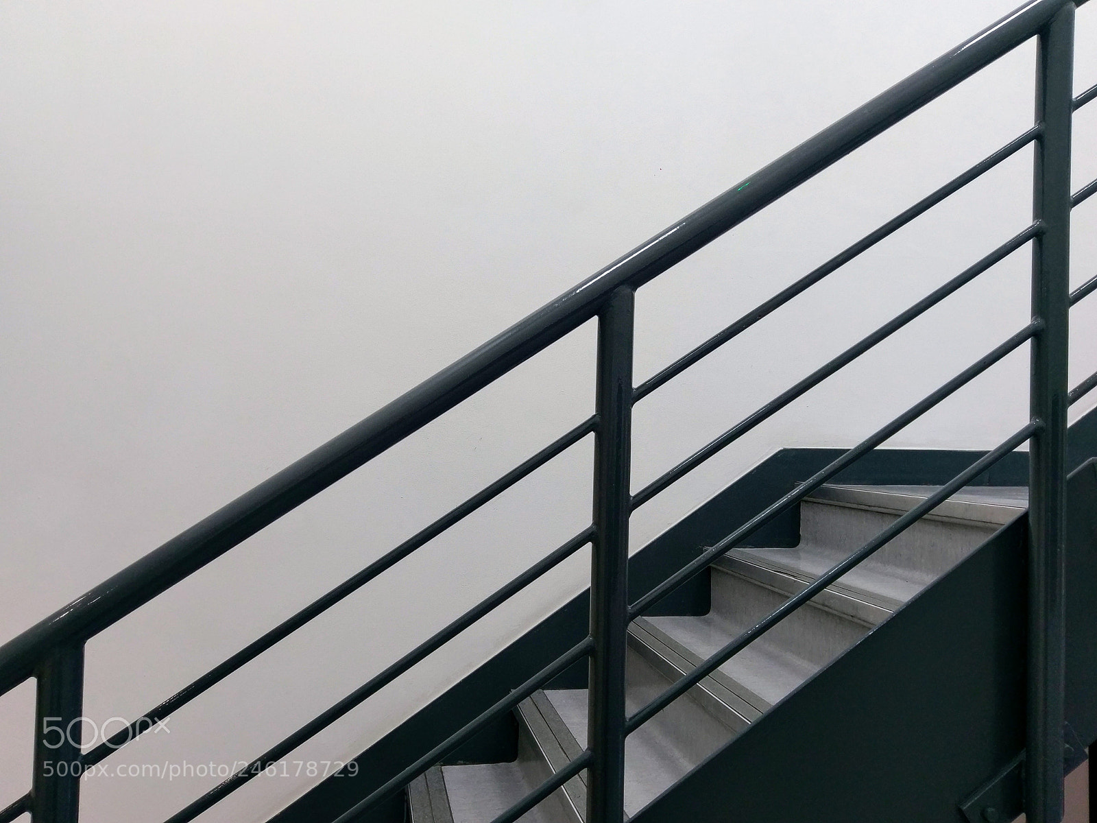 HTC 10 sample photo. Stairs photography