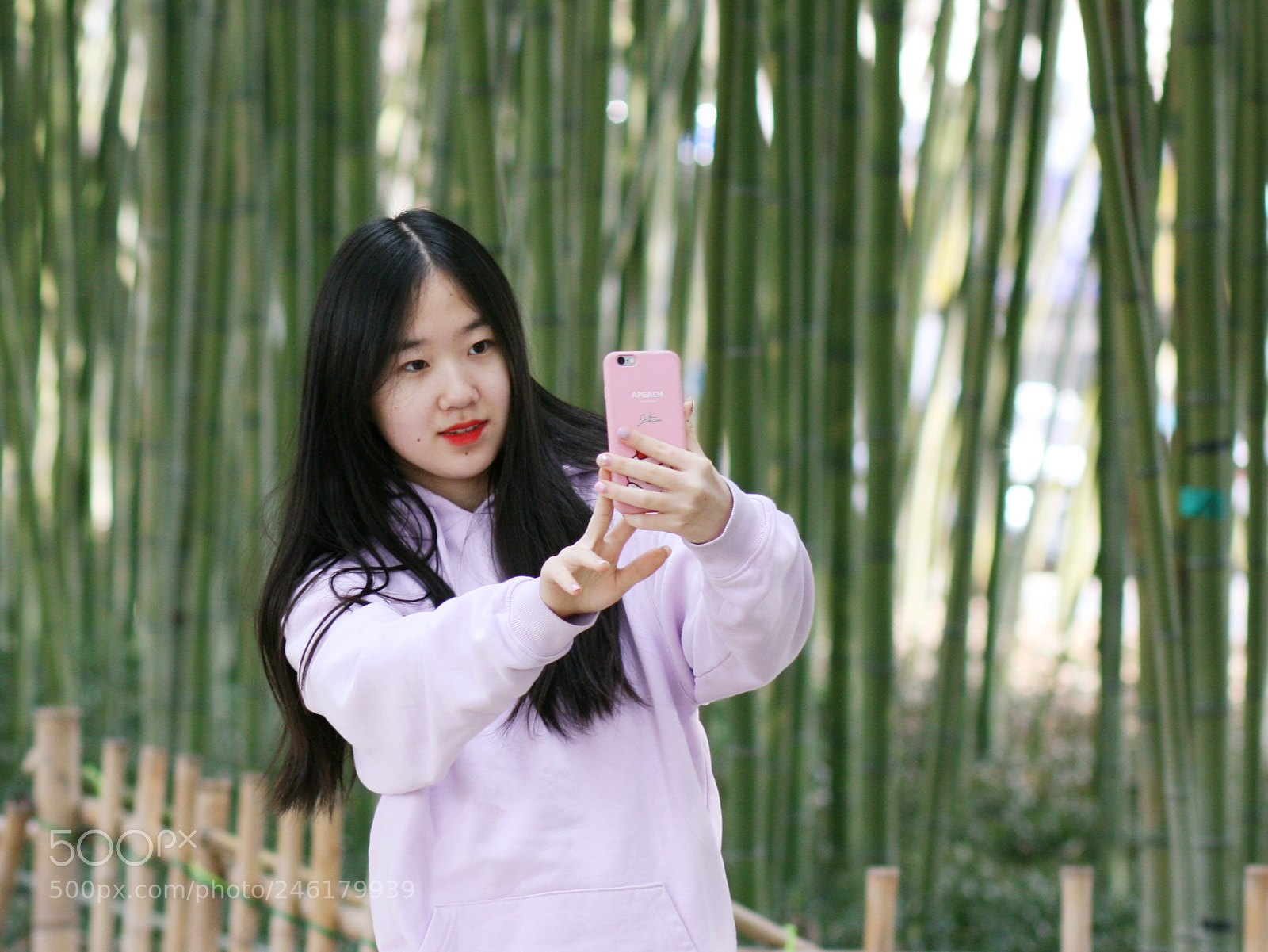 Canon EOS 400D (EOS Digital Rebel XTi / EOS Kiss Digital X) sample photo. Selfie in bamboo forest photography