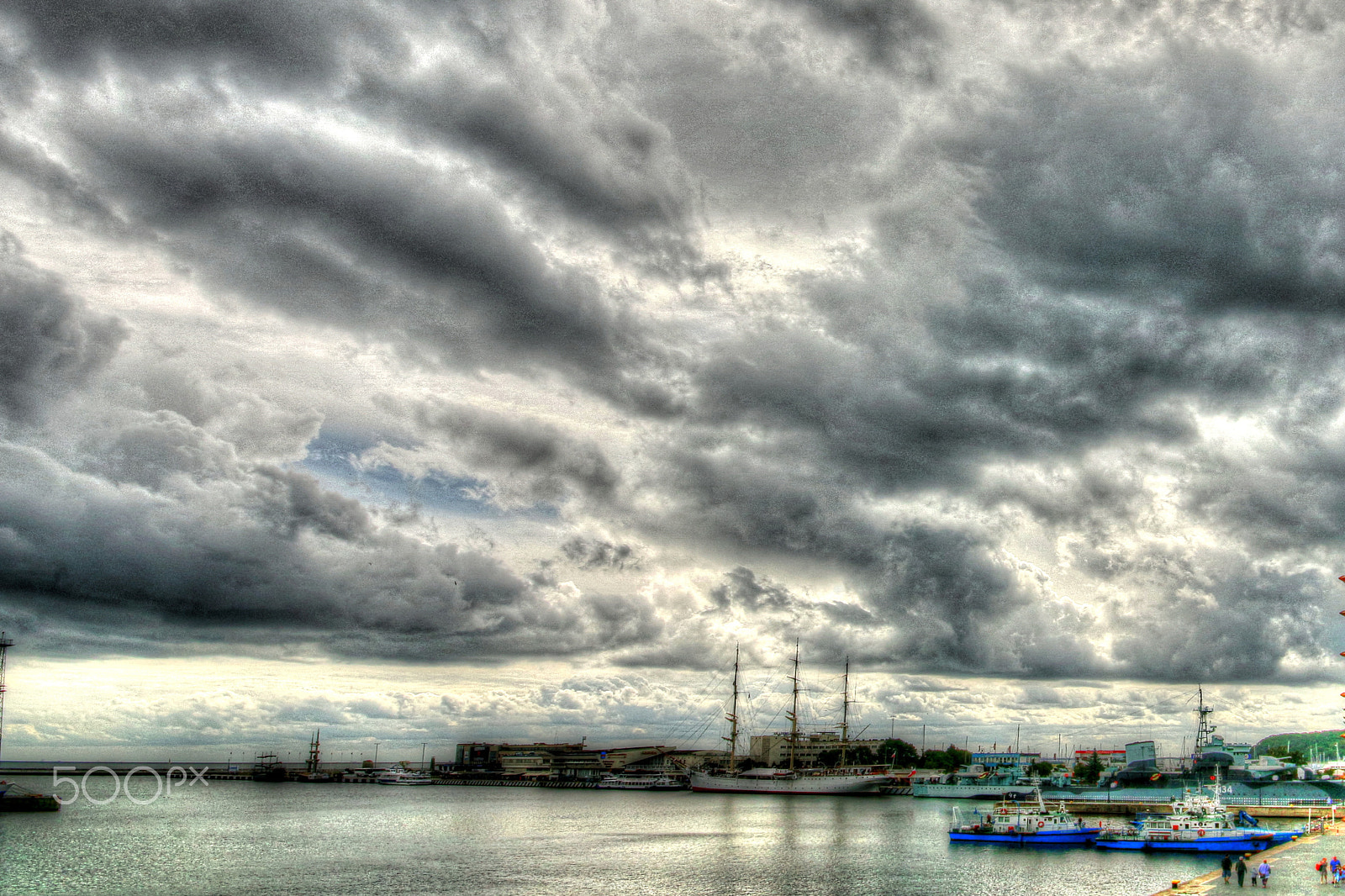 Canon EOS 70D + Sigma 10-20mm F4-5.6 EX DC HSM sample photo. Gdynia - polska photography