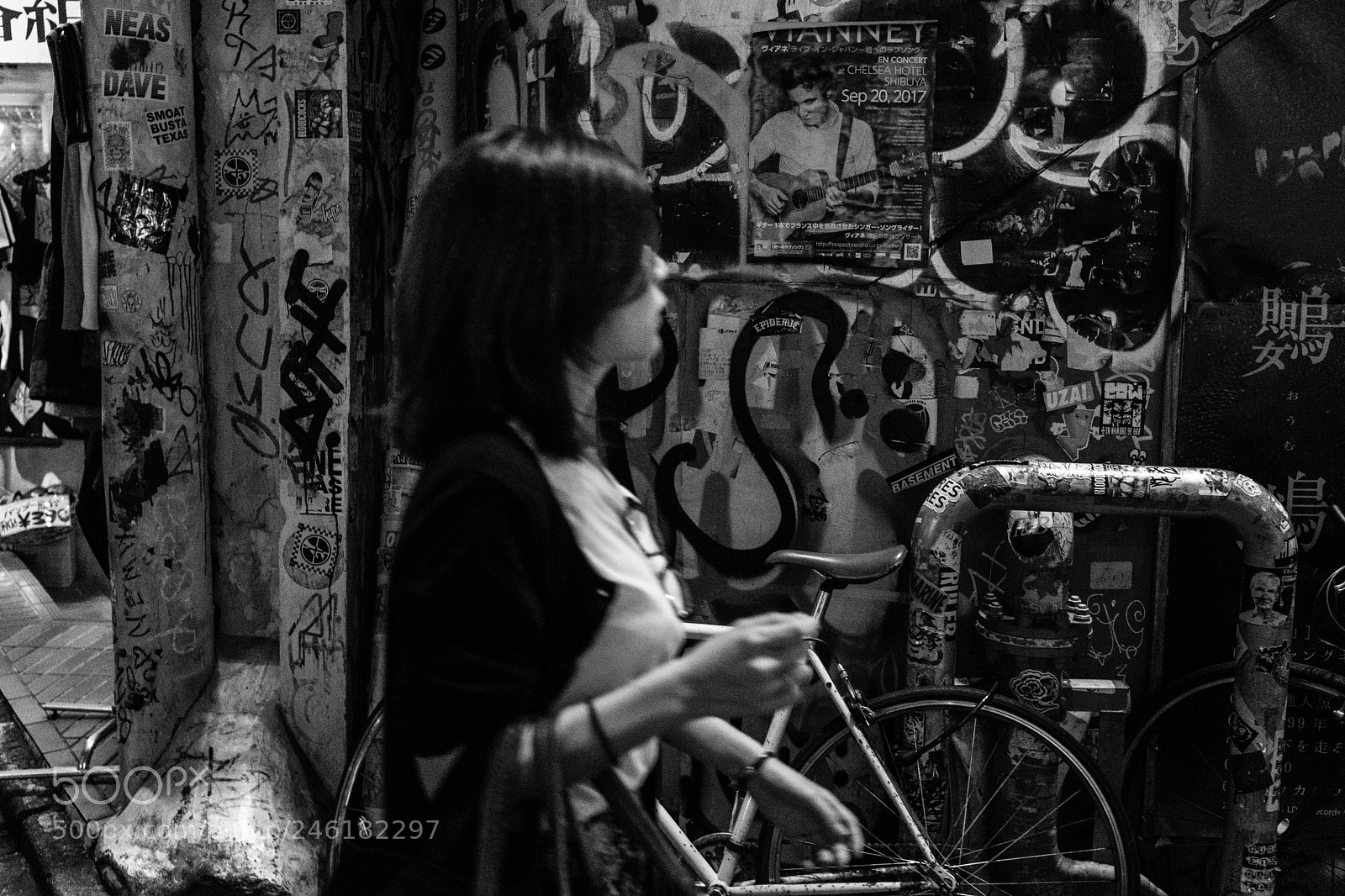 Fujifilm X100F sample photo. Tokyo japan 2017 photography