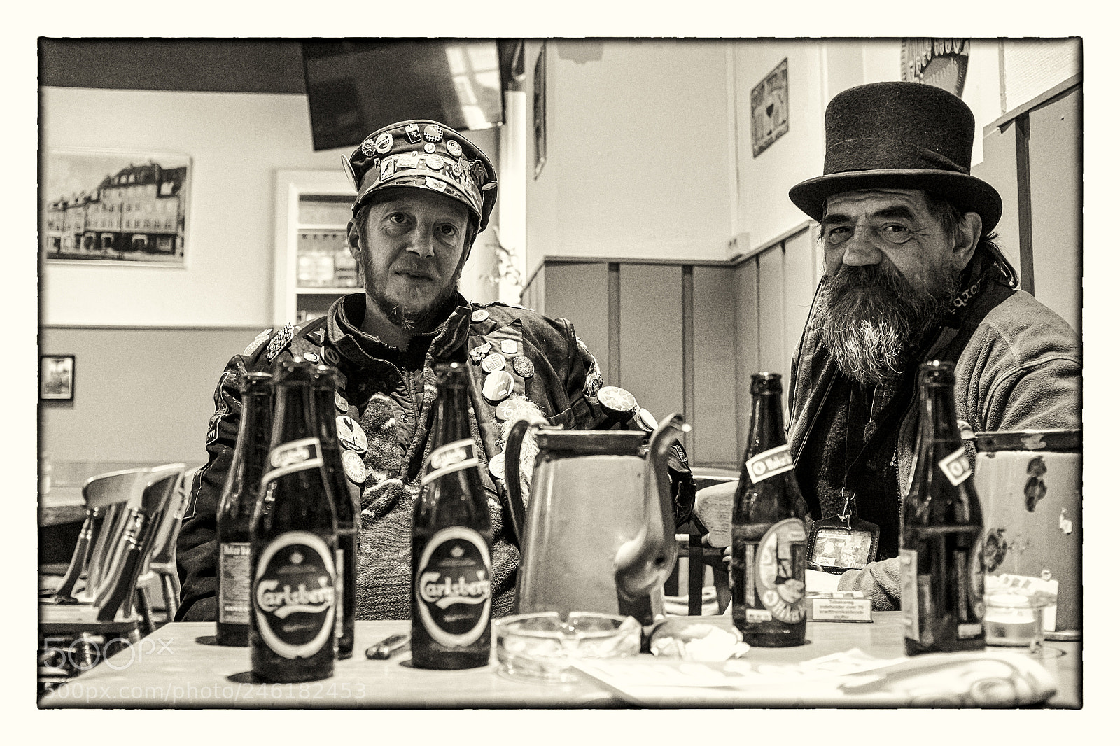 Fujifilm X100S sample photo. Homeless in the pub photography