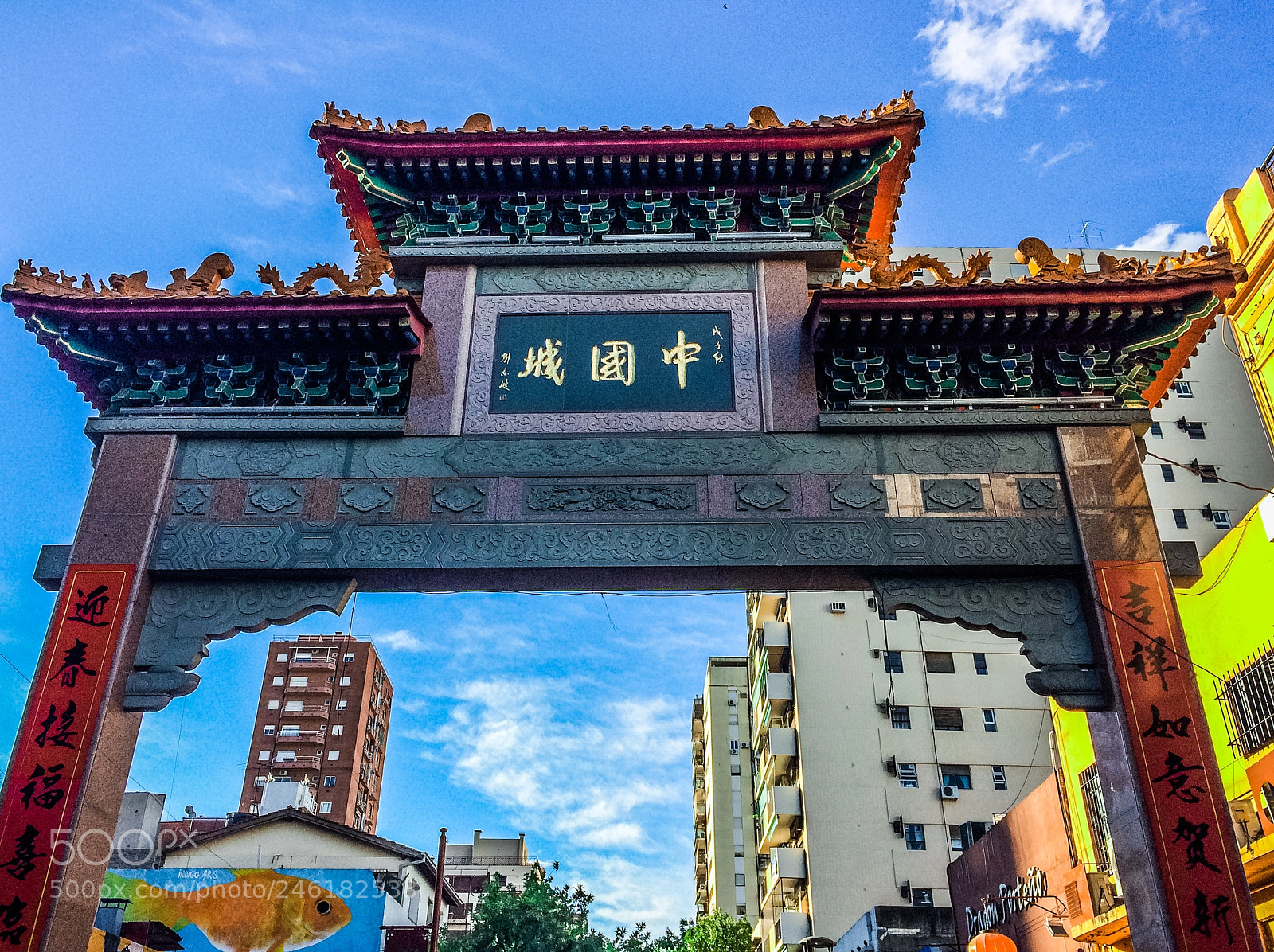 Apple iPhone 5s sample photo. Paifang gate traditional chinese photography
