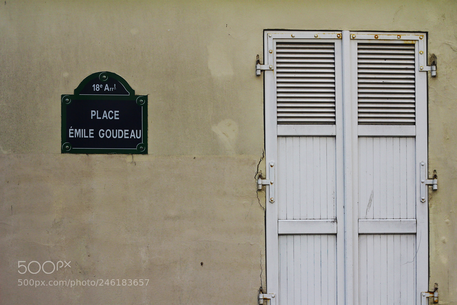 Canon EOS 60D sample photo. Lost? photography