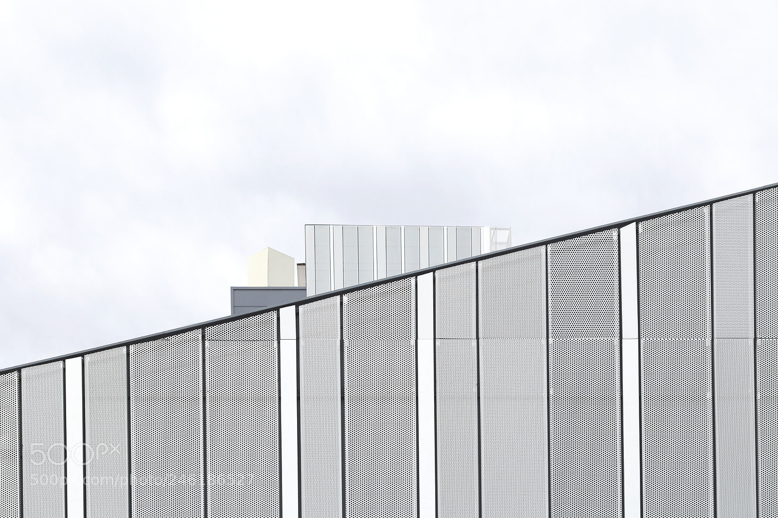 Canon EOS 750D (EOS Rebel T6i / EOS Kiss X8i) sample photo. Grey photography