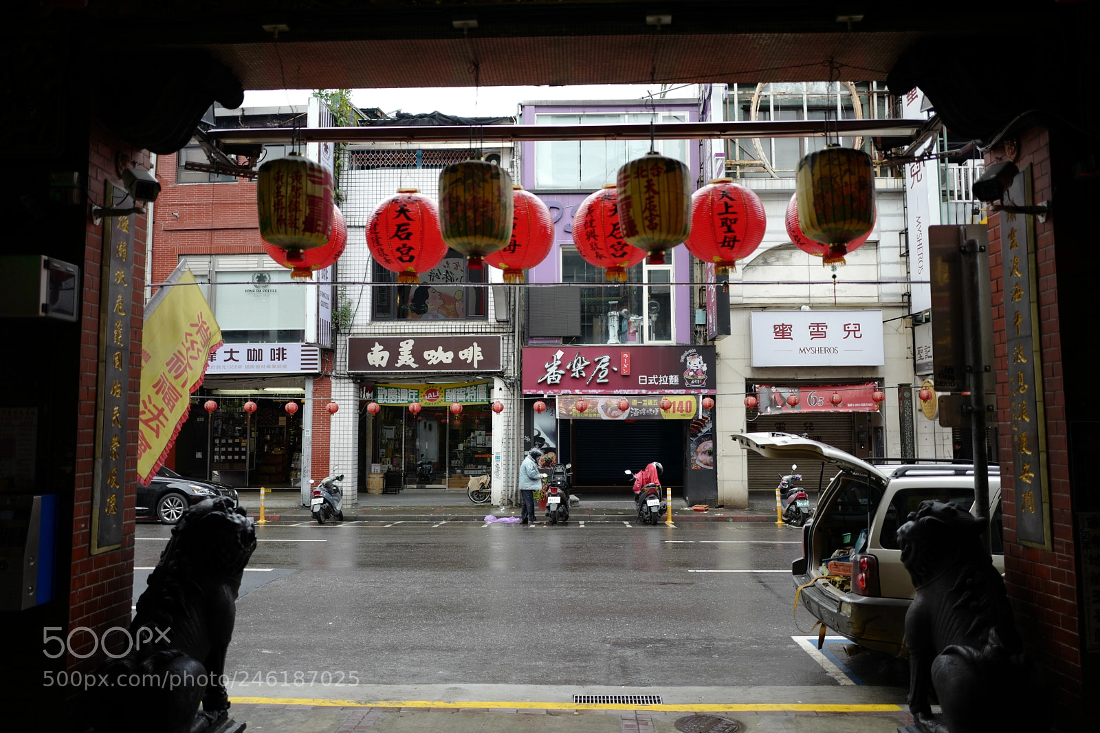 Leica Q (Typ 116) sample photo. Taipei street photography