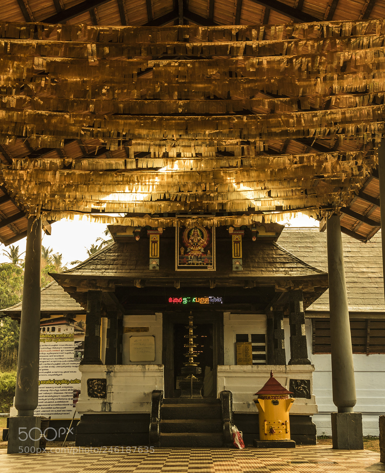 Canon EOS 760D (EOS Rebel T6s / EOS 8000D) sample photo. Temple photography