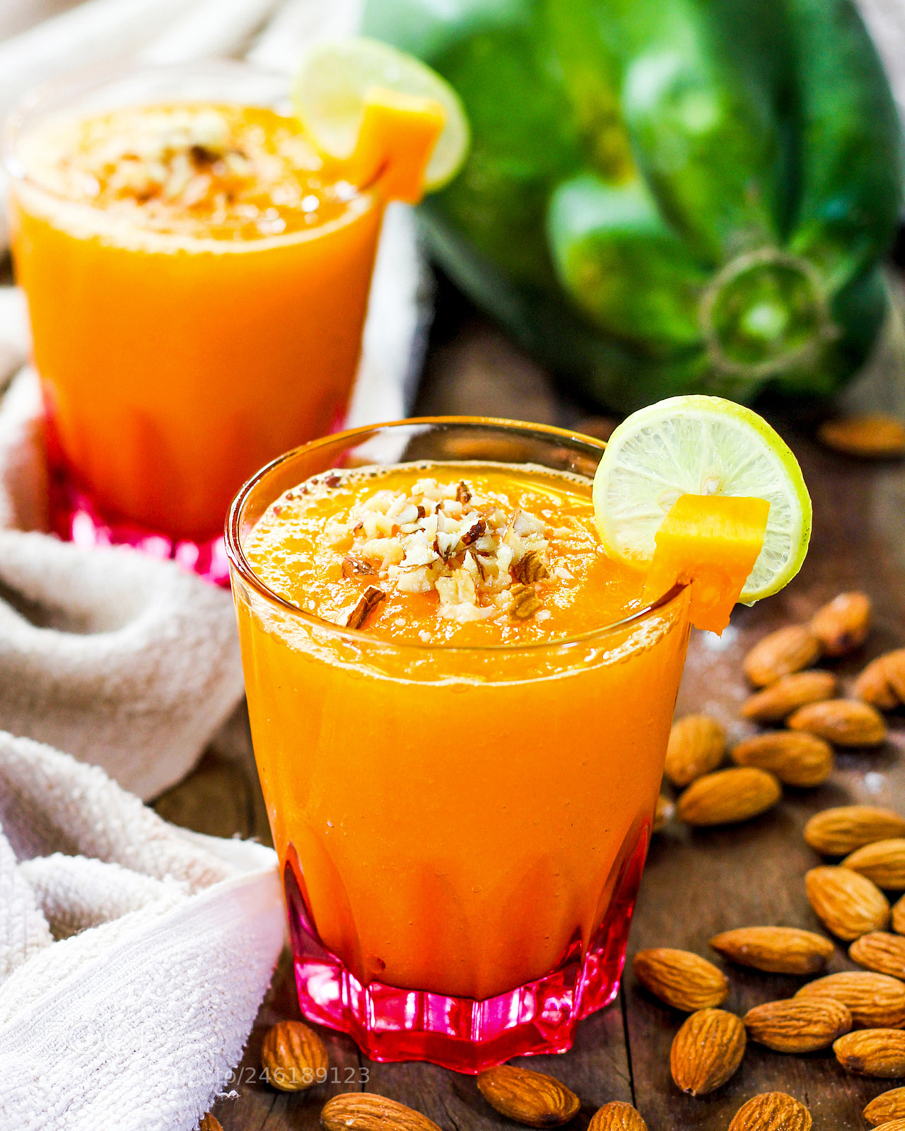 Canon EOS 60D sample photo. Papaya juice photography