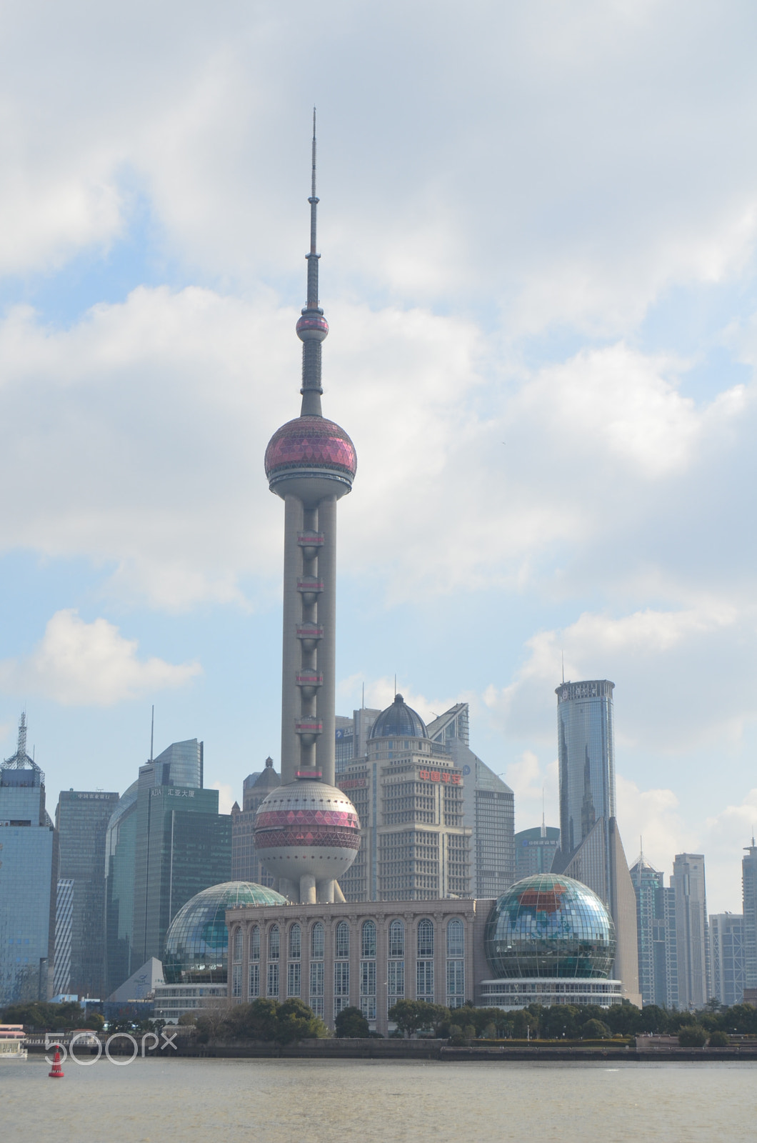 Nikon D5100 sample photo. The bund, shanghai photography