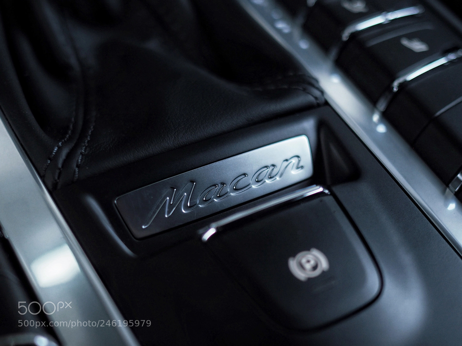 Olympus PEN-F sample photo. Porsche macan gts photography