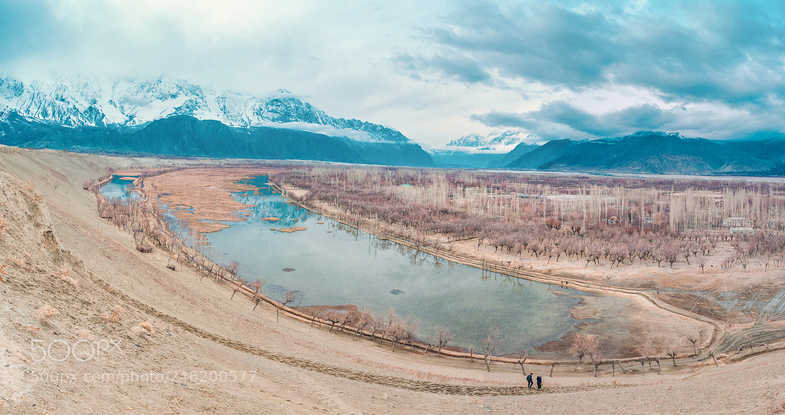 Nikon D5200 sample photo. Katpana lake photography