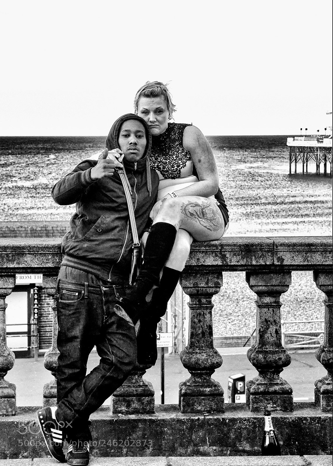 Canon EOS 550D (EOS Rebel T2i / EOS Kiss X4) sample photo. Early morning revellers photography