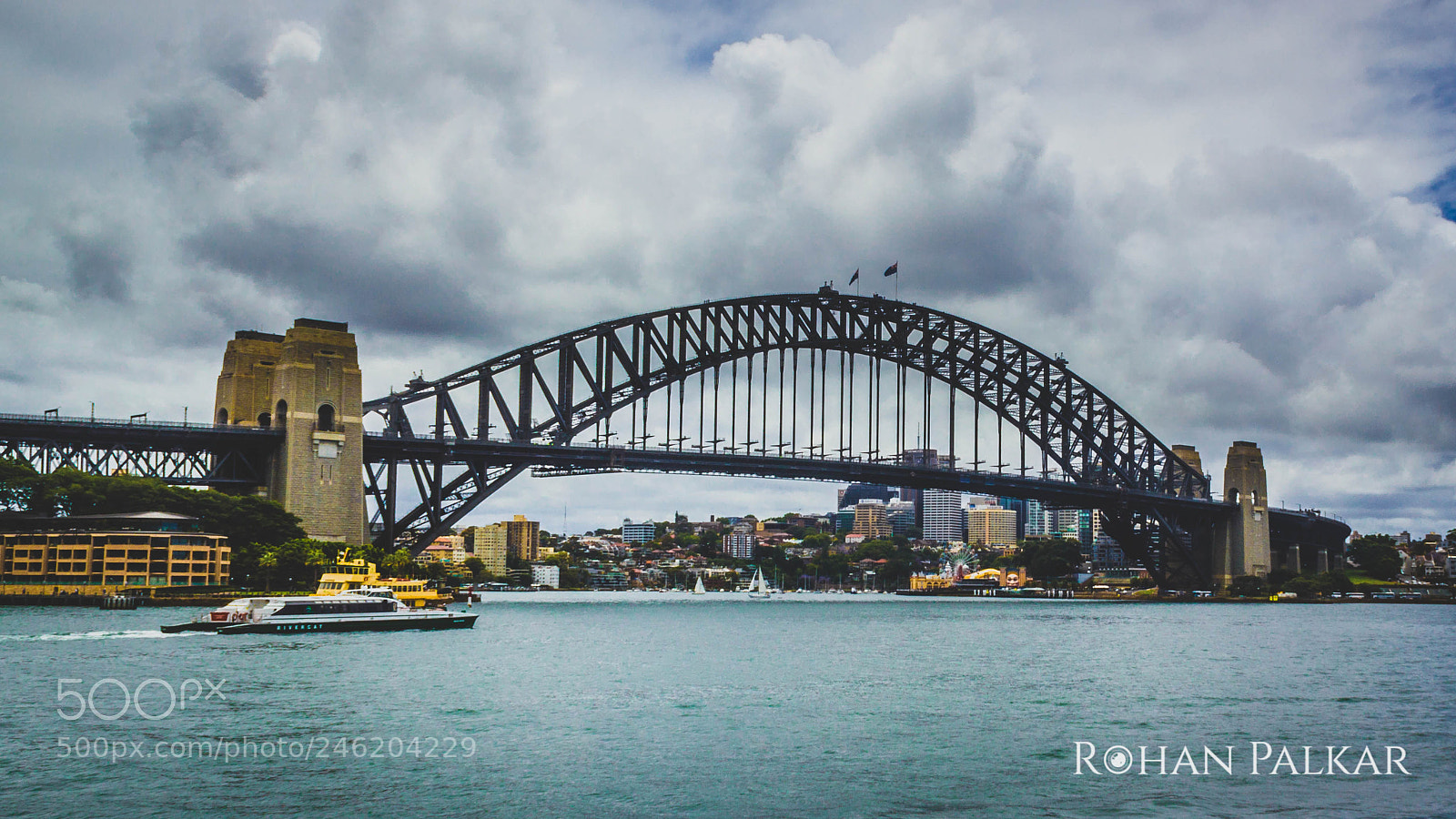 Canon EOS 550D (EOS Rebel T2i / EOS Kiss X4) sample photo. Sydney harbor bridge photography