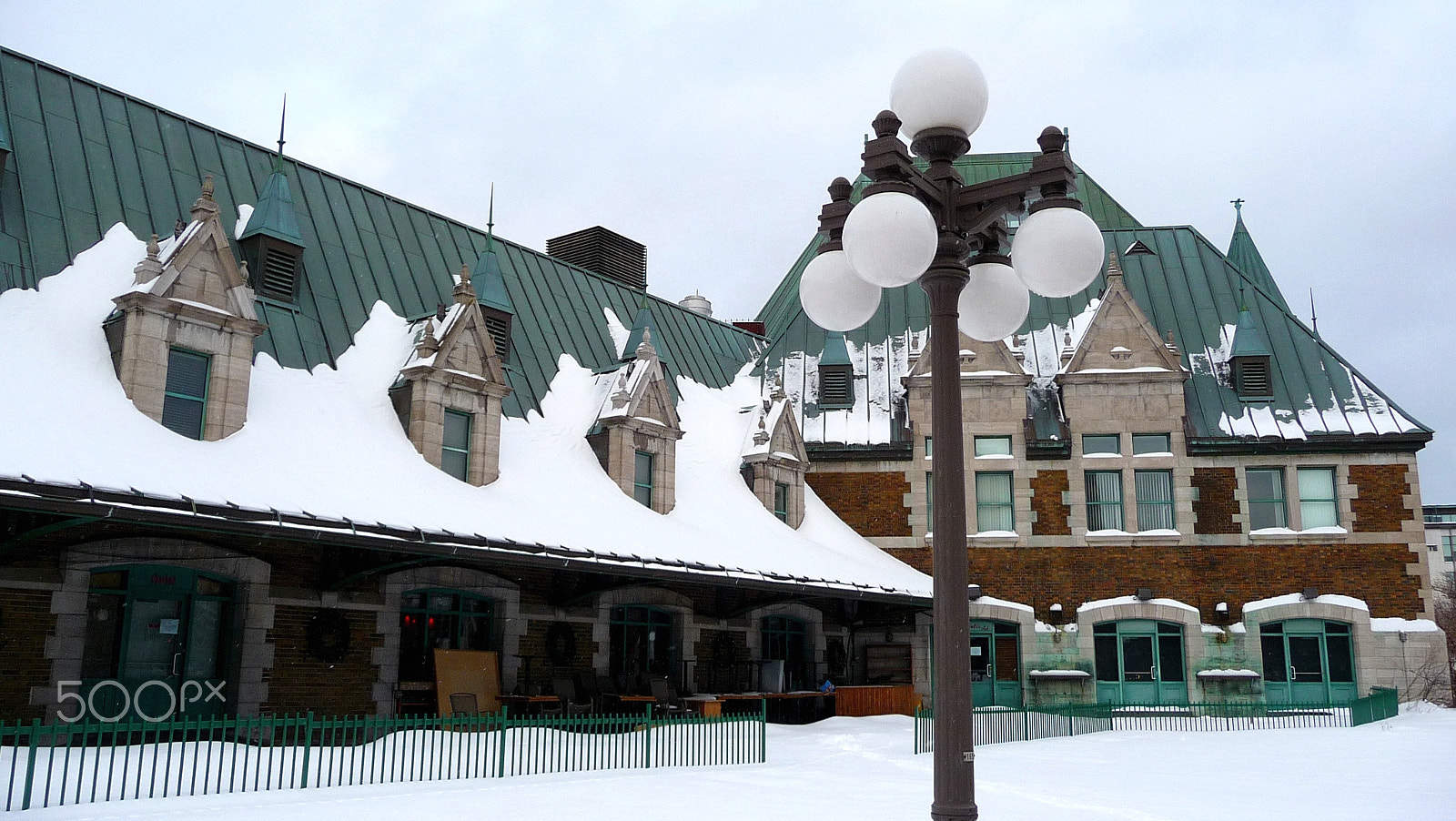 Panasonic Lumix DMC-TZ4 sample photo. Quebec city under snow photography