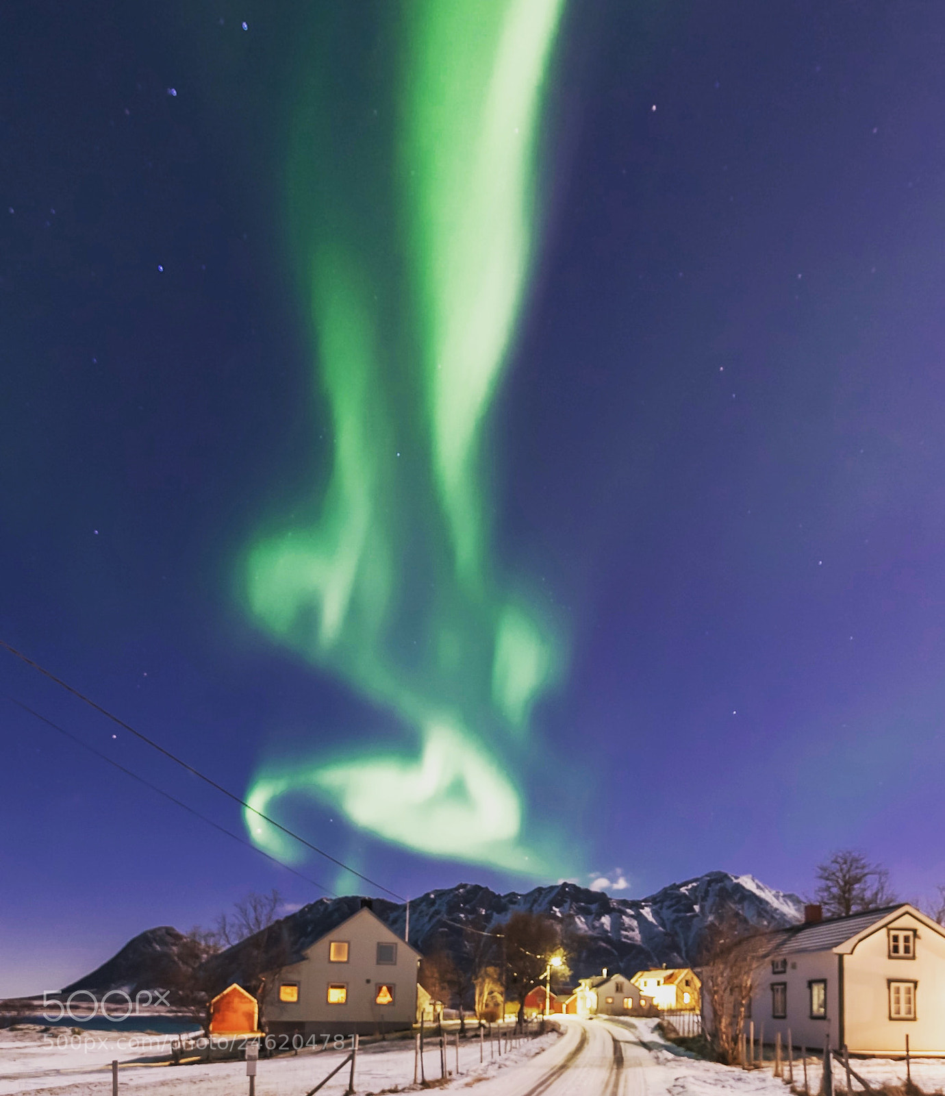 Nikon D810 sample photo. Full show of northern photography