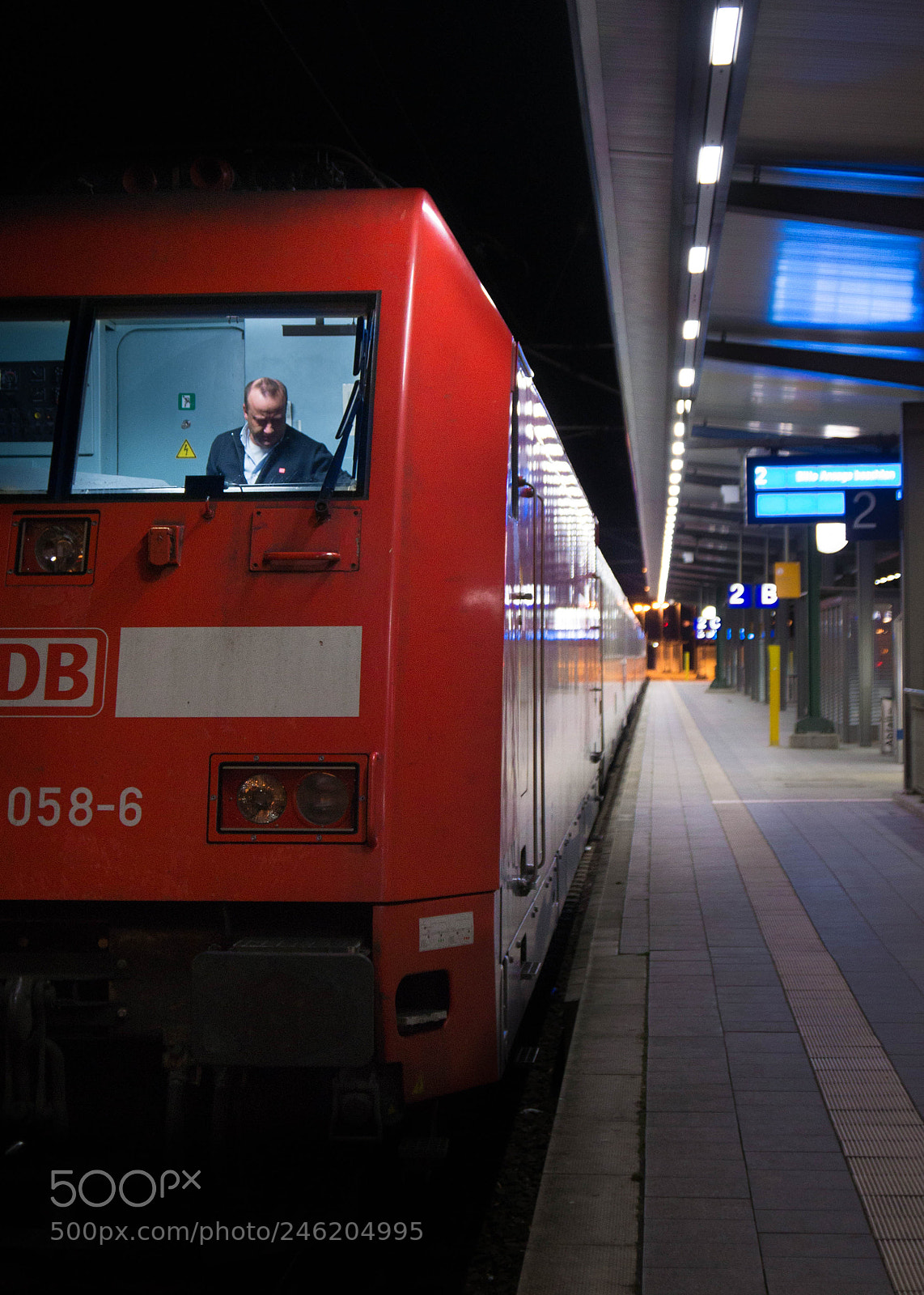 Sony SLT-A77 sample photo. Db train photography