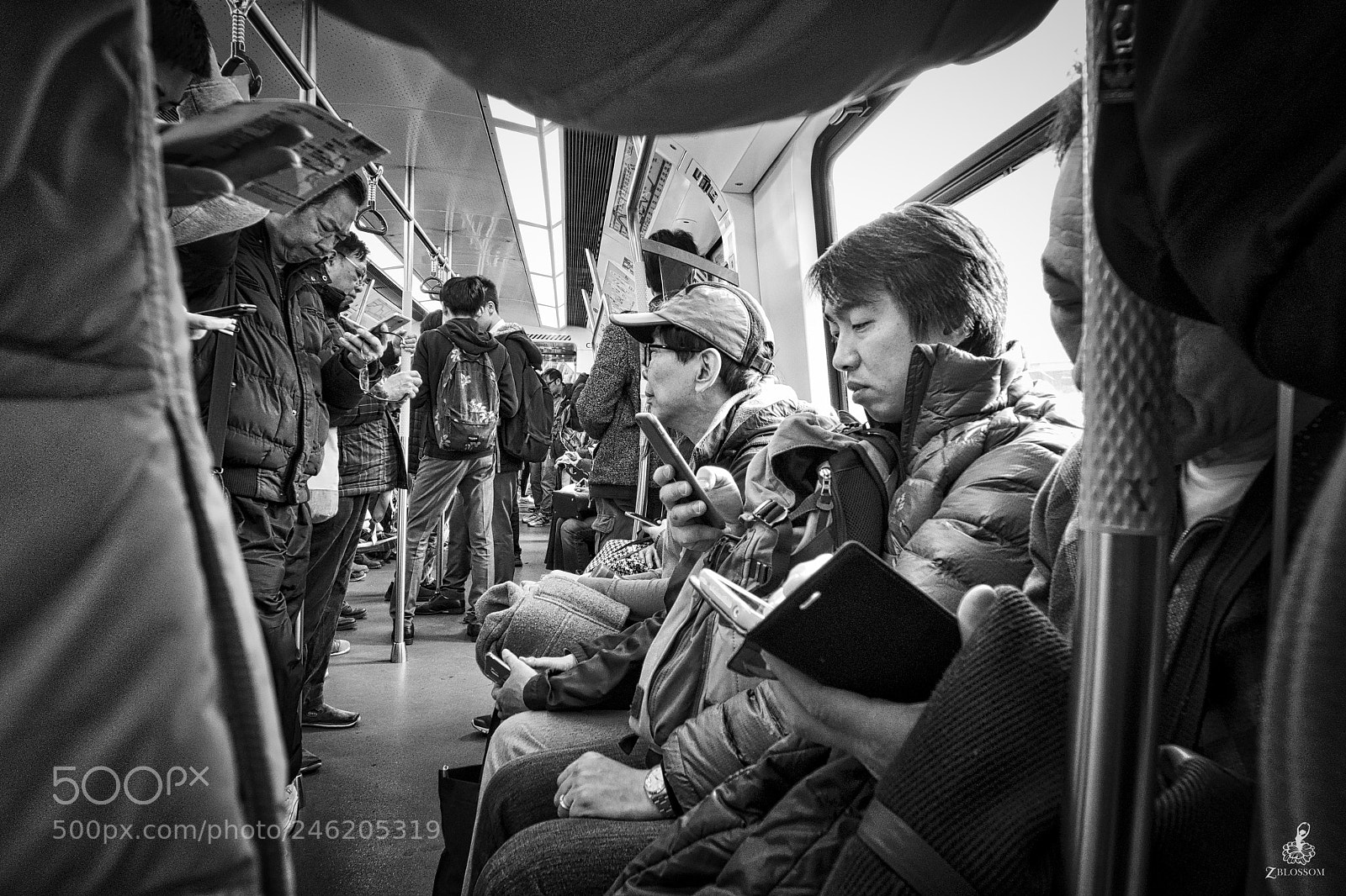 Leica SL (Typ 601) sample photo. Inside mtr, hong kong photography