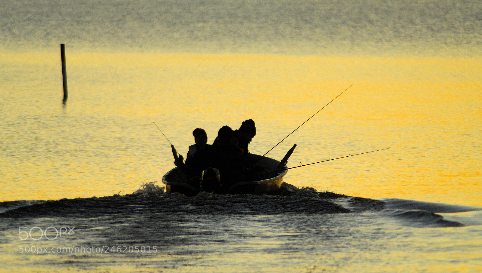 Nikon D2X sample photo. Gone fishing photography