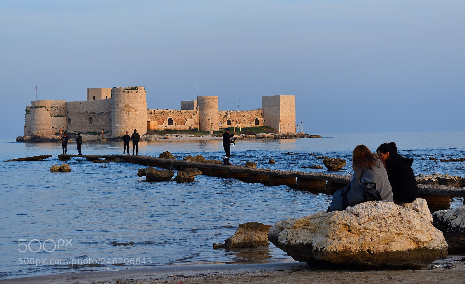 Nikon D5600 sample photo. Castle sea people photography