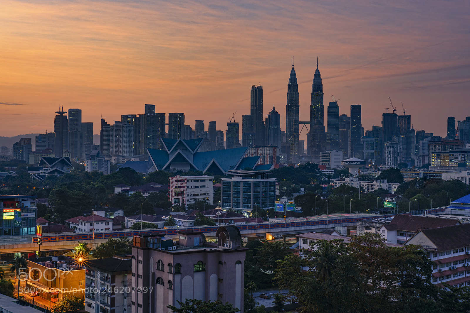 Sony a7R II sample photo. Glorious sunrise in kuala photography