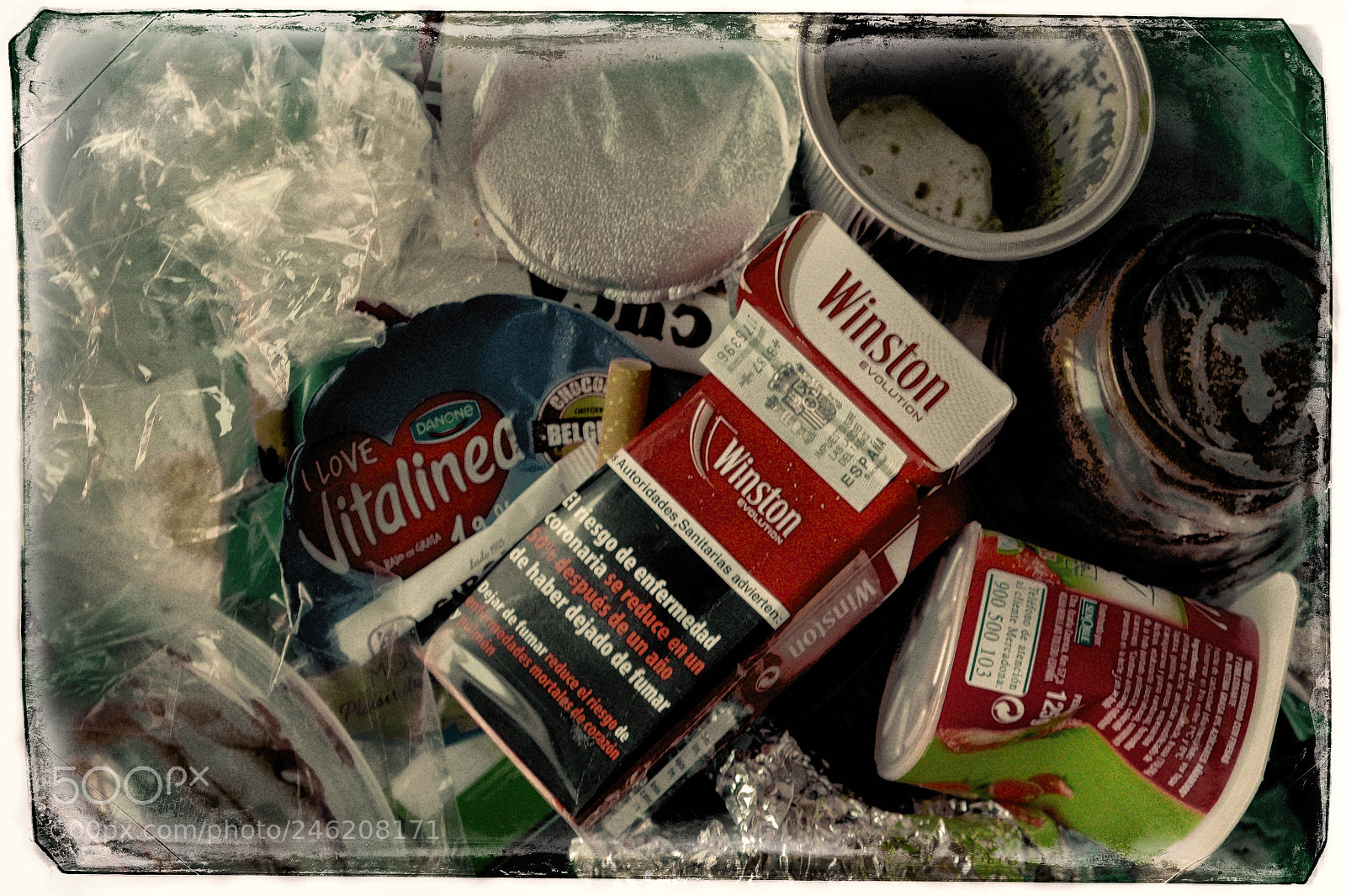 Fujifilm X-E1 sample photo. Garbage photography