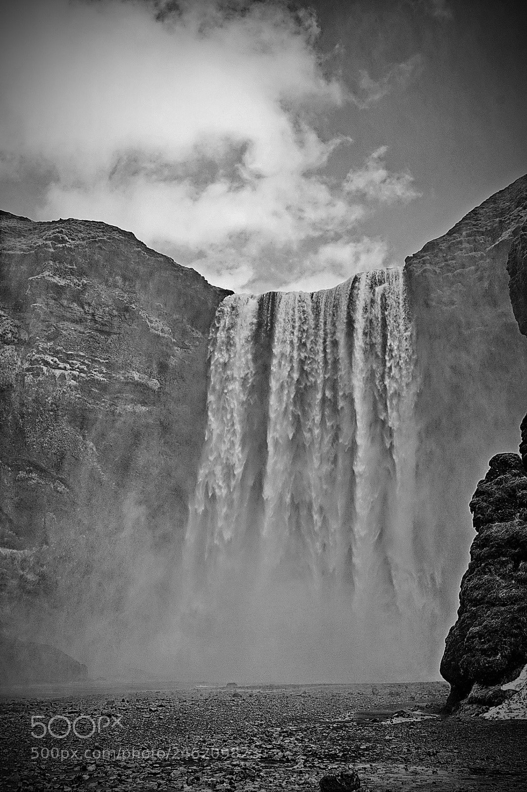 Sony Alpha a5000 (ILCE 5000) sample photo. Selfoss, iceland photography