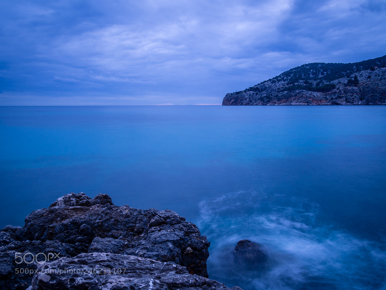Olympus OM-D E-M10 II sample photo. Blue hour photography