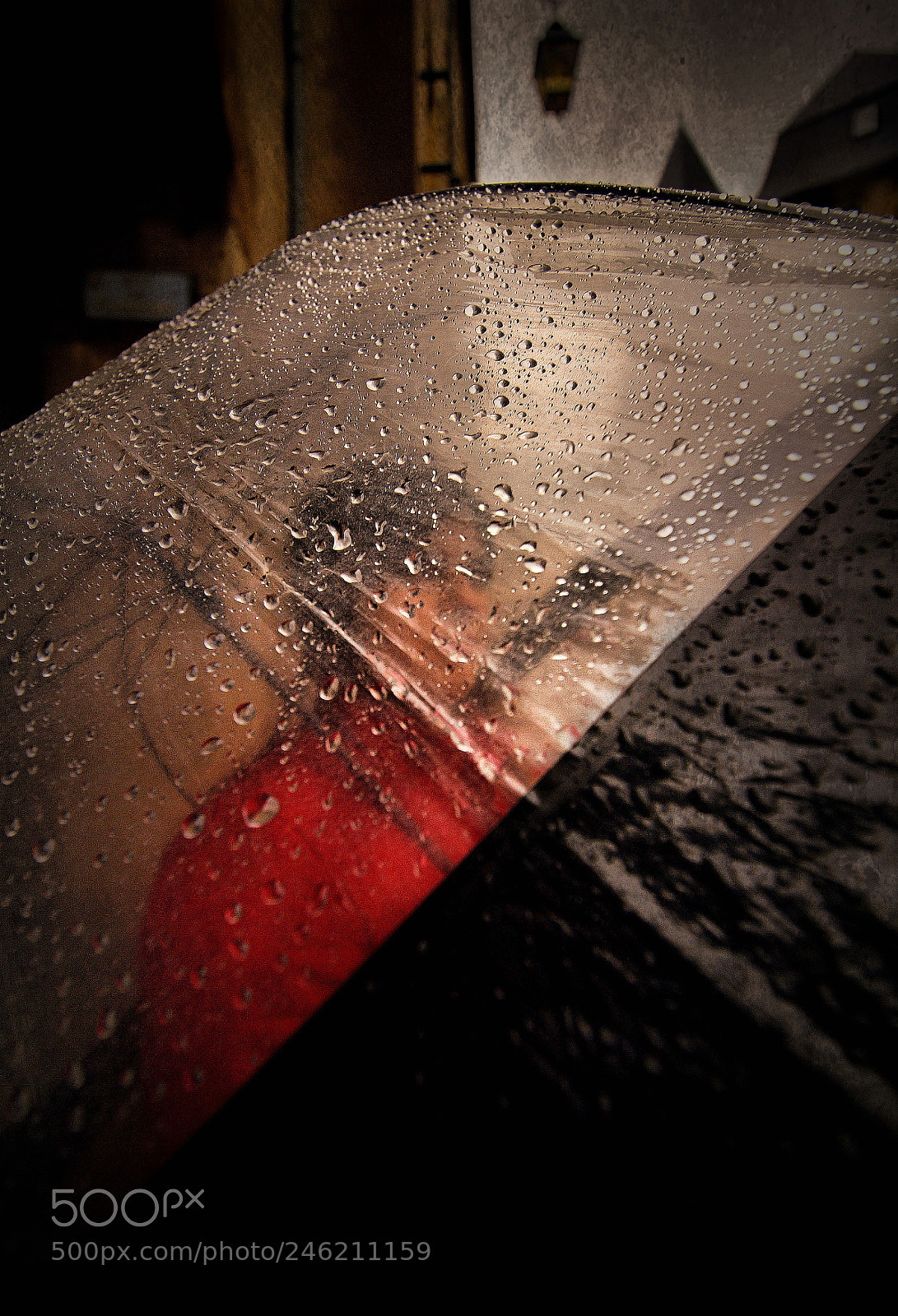 Canon EOS 100D (EOS Rebel SL1 / EOS Kiss X7) sample photo. Under the umbrella .... photography