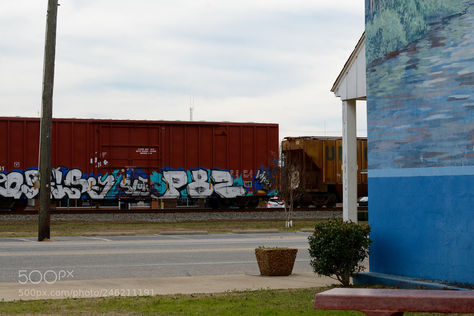 Nikon D7100 sample photo. Graffiti tagged box car...somewhere photography