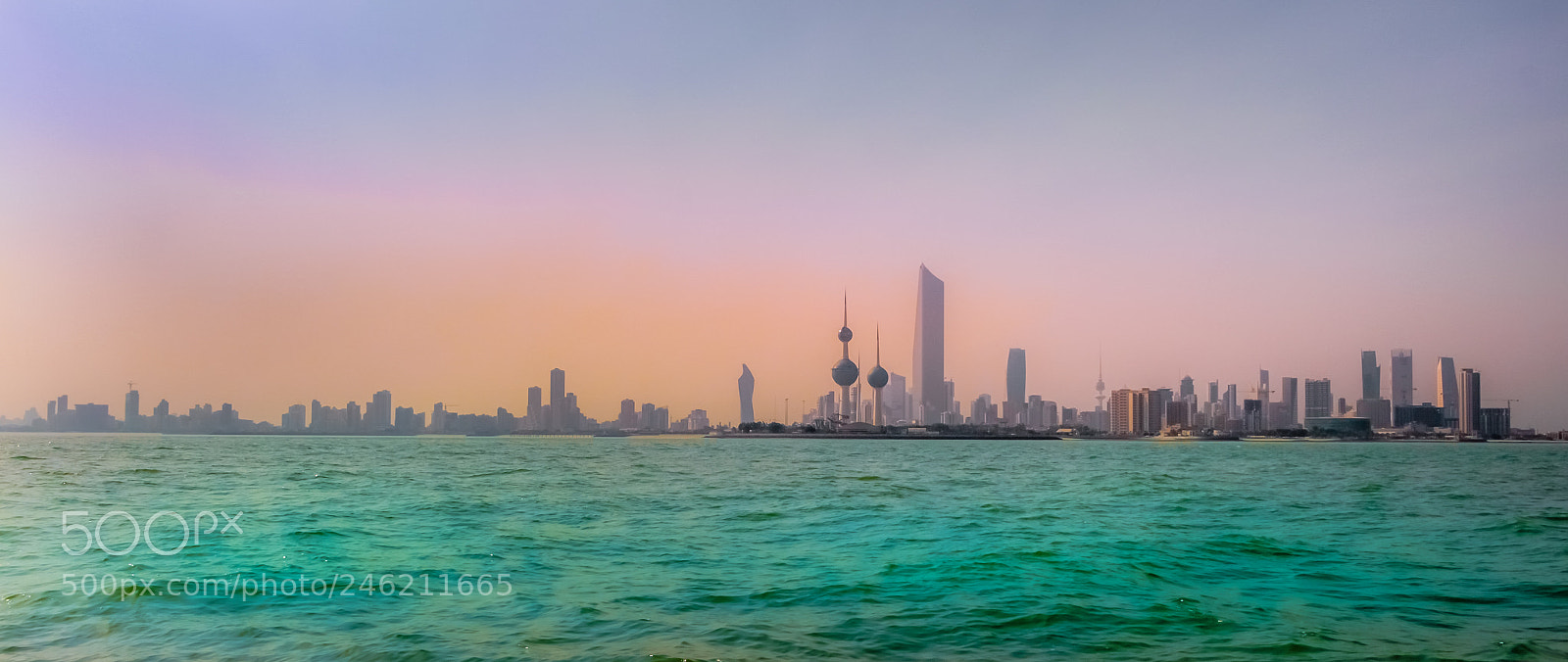 Canon EOS 700D (EOS Rebel T5i / EOS Kiss X7i) sample photo. Kuwait from the sea photography