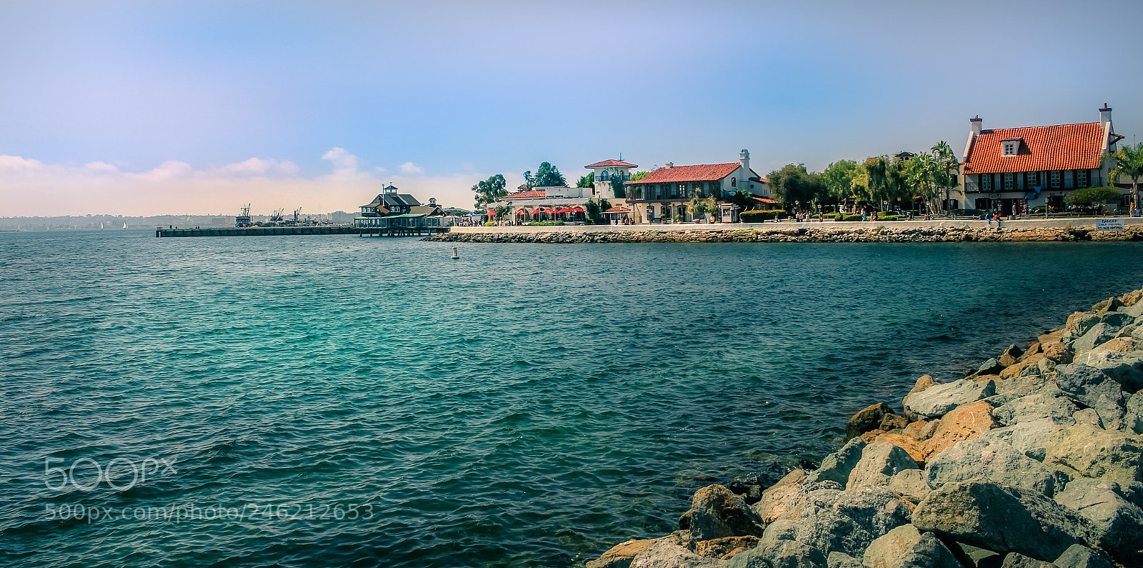 Canon EOS 700D (EOS Rebel T5i / EOS Kiss X7i) sample photo. San diego bay waterfront photography