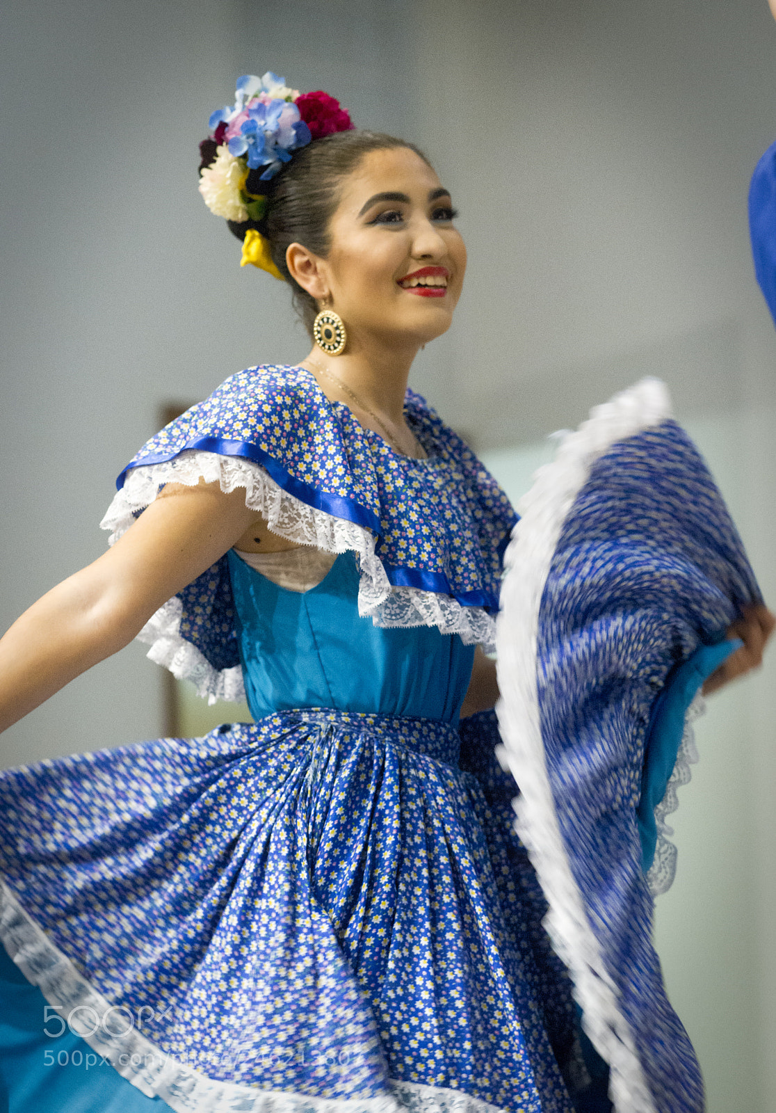 Sony SLT-A99V sample photo. Folklore dancers performing in photography