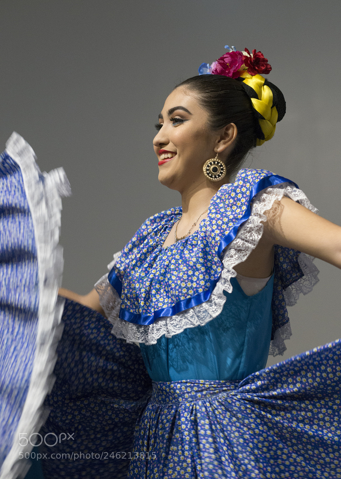 Sony SLT-A99V sample photo. Folklore dancers performing in photography
