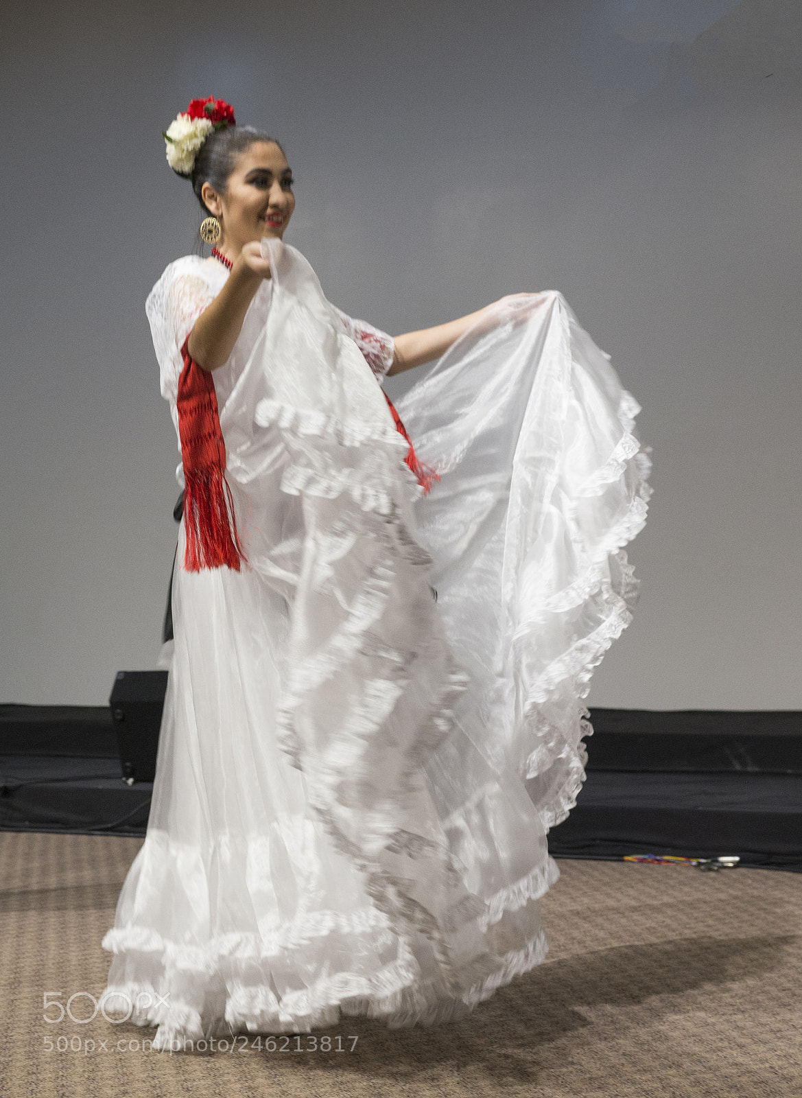 Sony SLT-A99V sample photo. Folklore dancers performing in photography