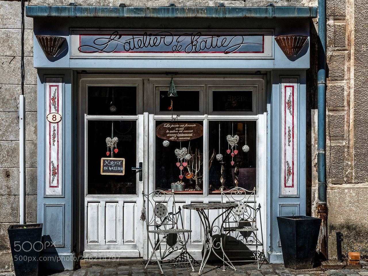 Canon EOS 760D (EOS Rebel T6s / EOS 8000D) sample photo. La petite boutique photography