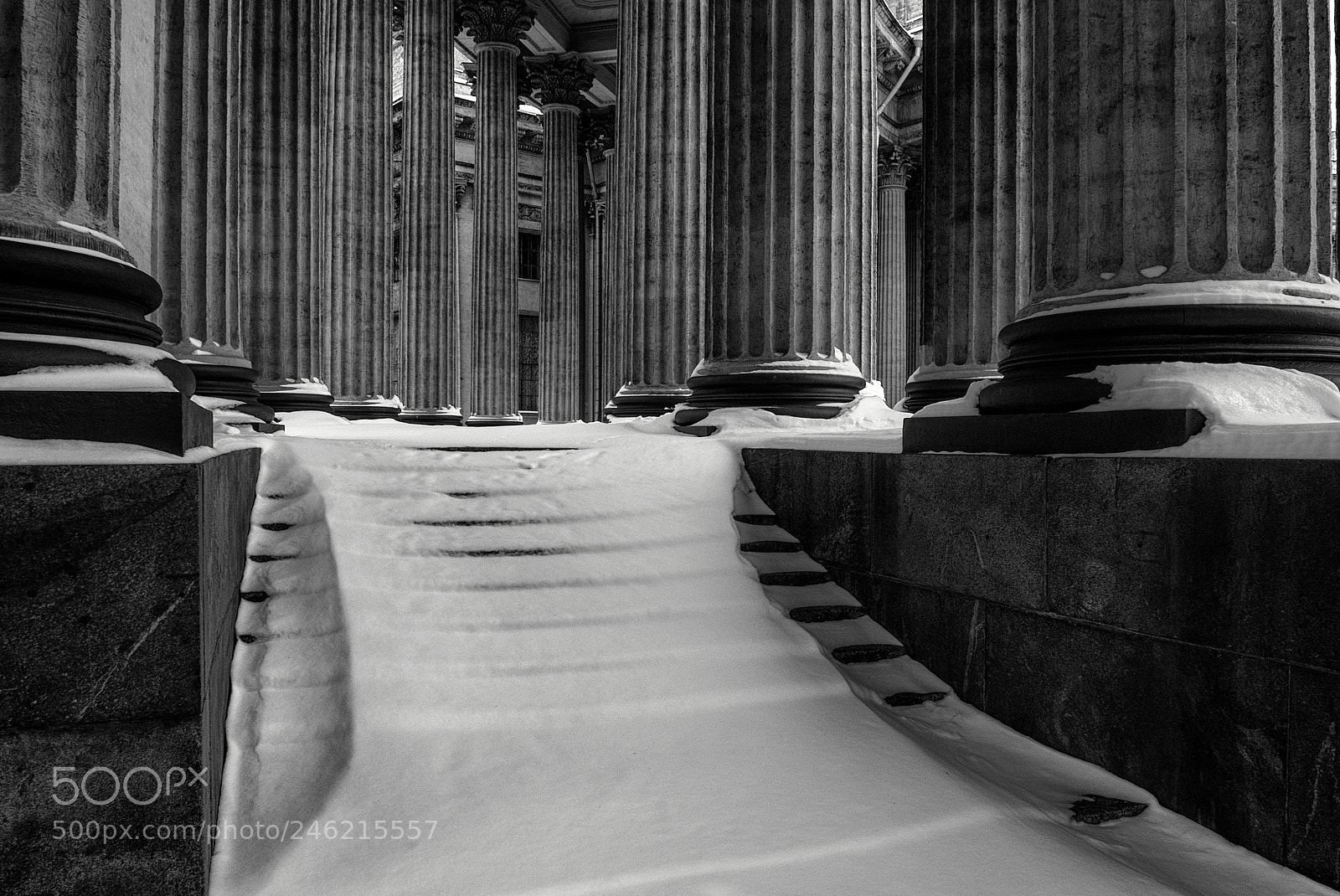 Fujifilm FinePix S5 Pro sample photo. Winter petersburg photography