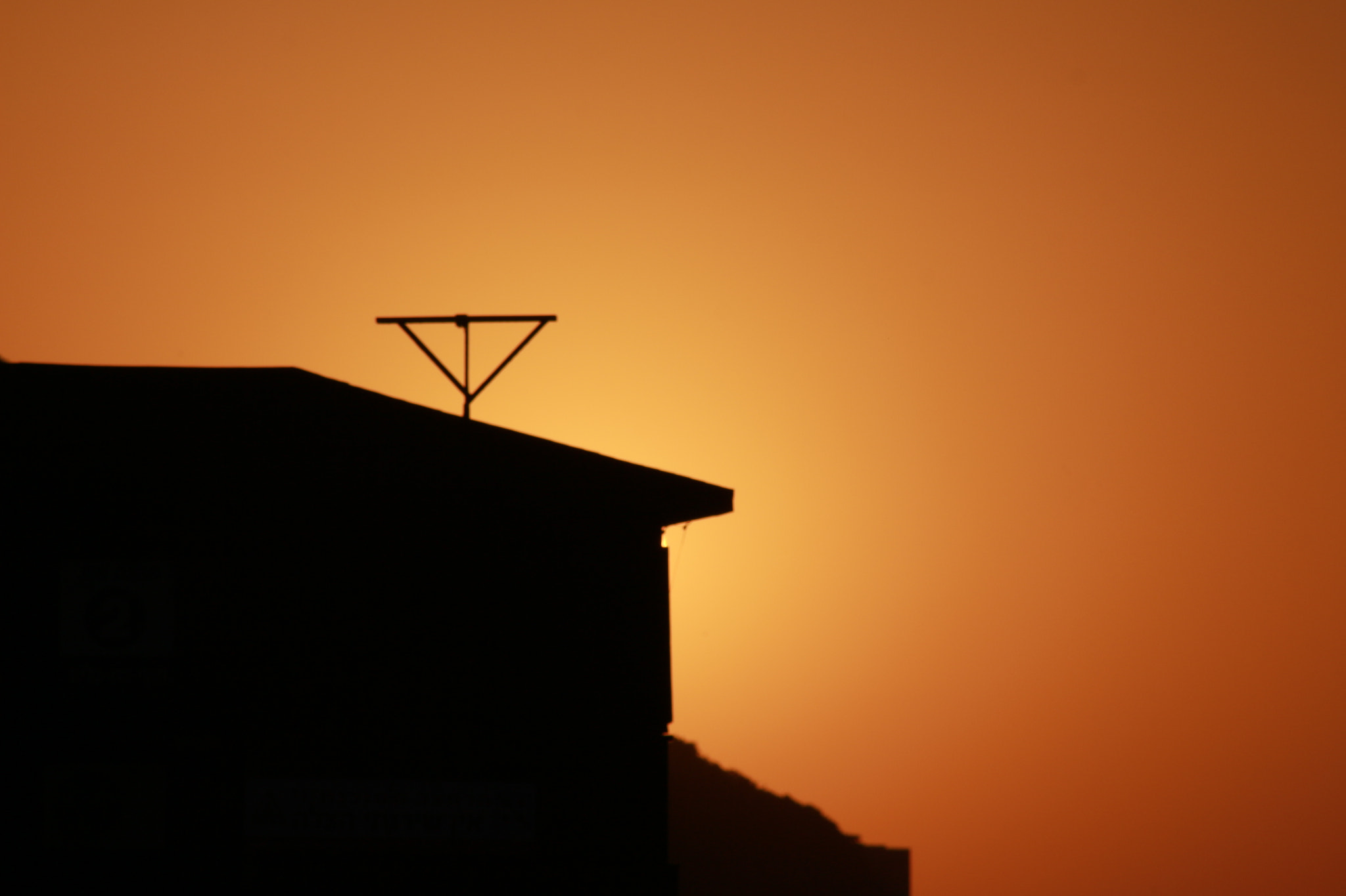 Canon EOS 700D (EOS Rebel T5i / EOS Kiss X7i) sample photo. Orange photography