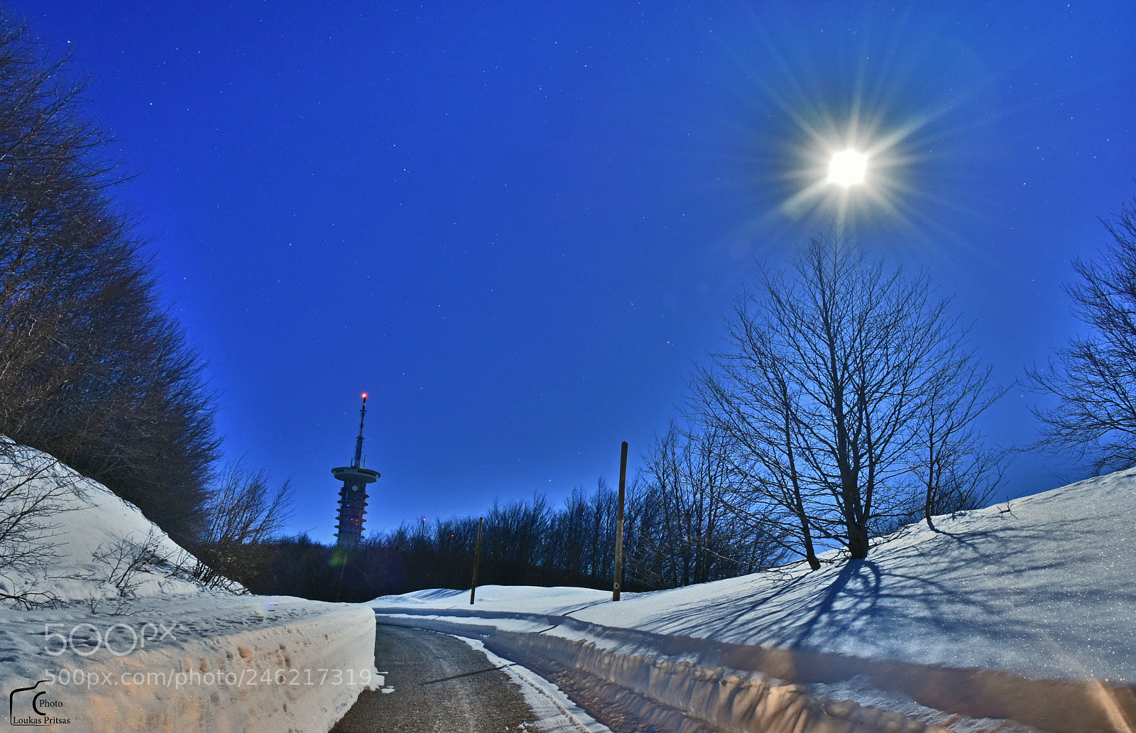 Nikon D7200 sample photo. Full moon, blue moon photography