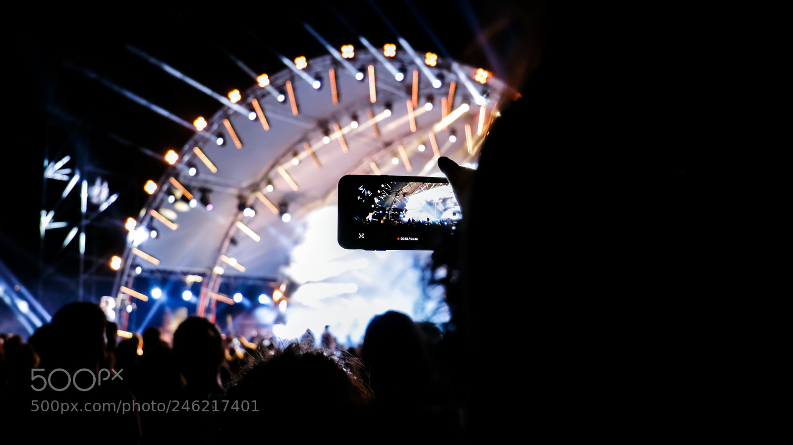 Canon EOS 760D (EOS Rebel T6s / EOS 8000D) sample photo. Festival night photography